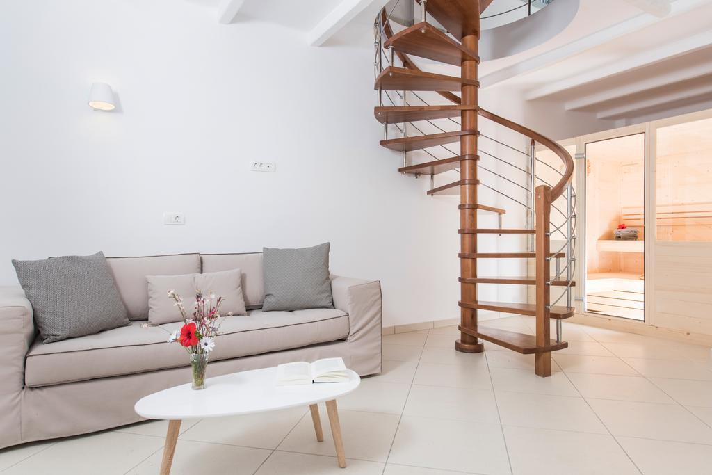 Secret Earth Villas - Santorini Kamari  Ngoại thất bức ảnh